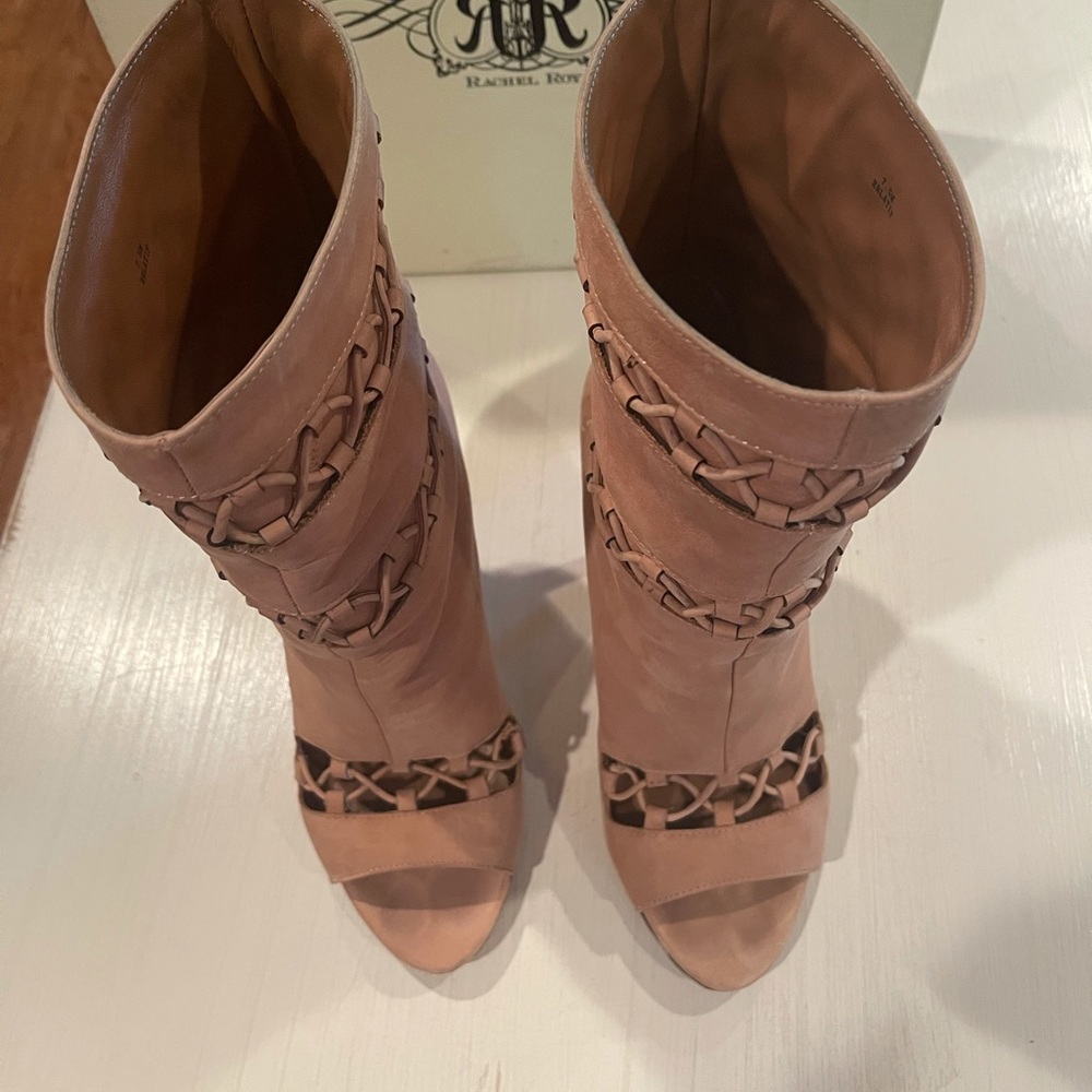 Rachel Roy nubuck boot. - Picture 4 of 4